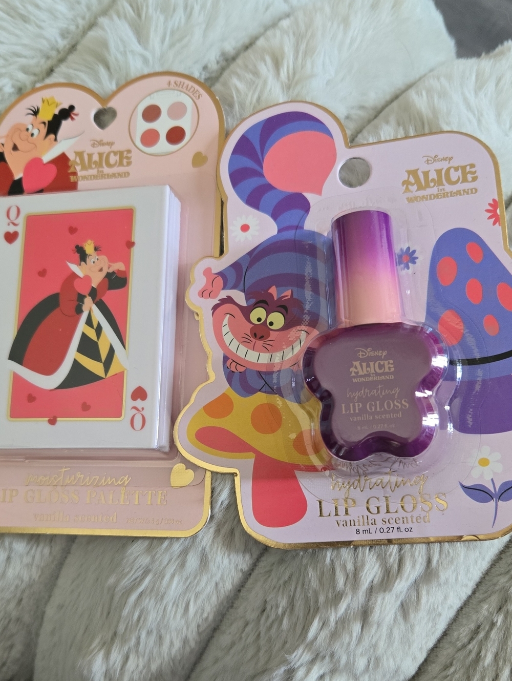 Disney Alice in Wonderland Lip Gloss Palette, Lip Gloss Queen Of Hearts Cheshire